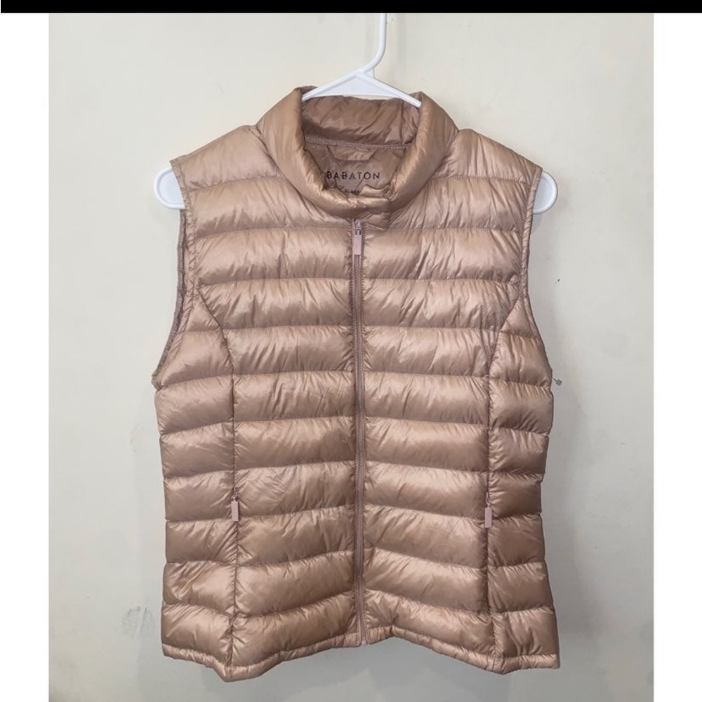 The group babaton Blake down puffer vest